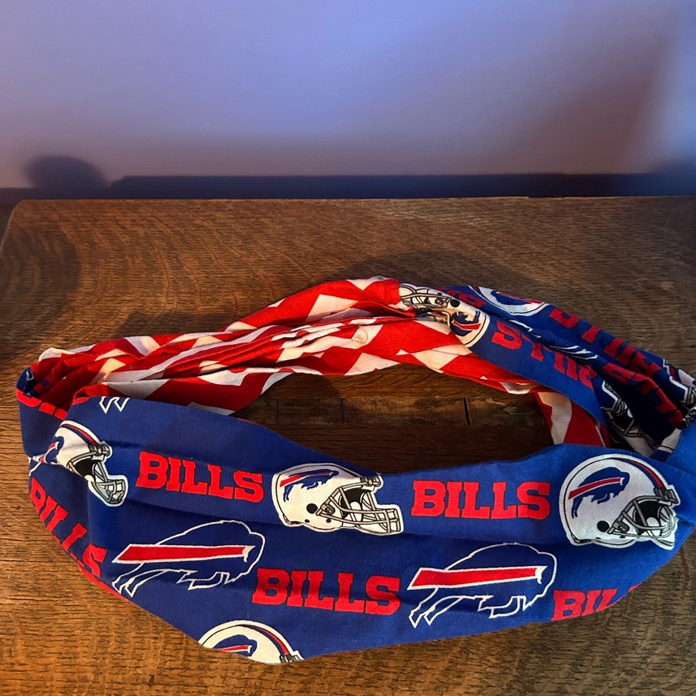 Women’s buffalo bills scarf